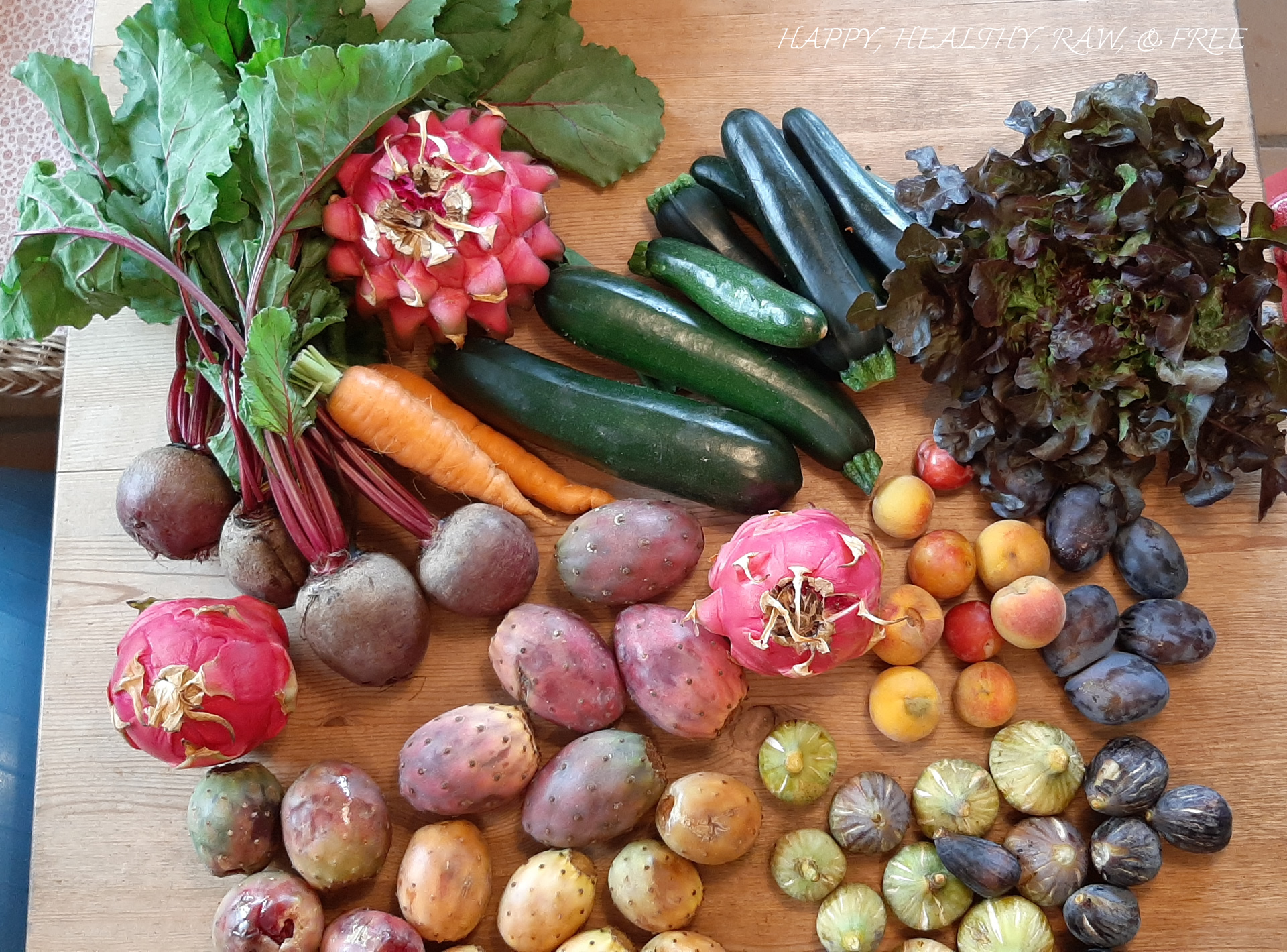 Roh veganer Wocheneinkauf auf dem Bauernmarkt - Happy Healthy Raw & Free